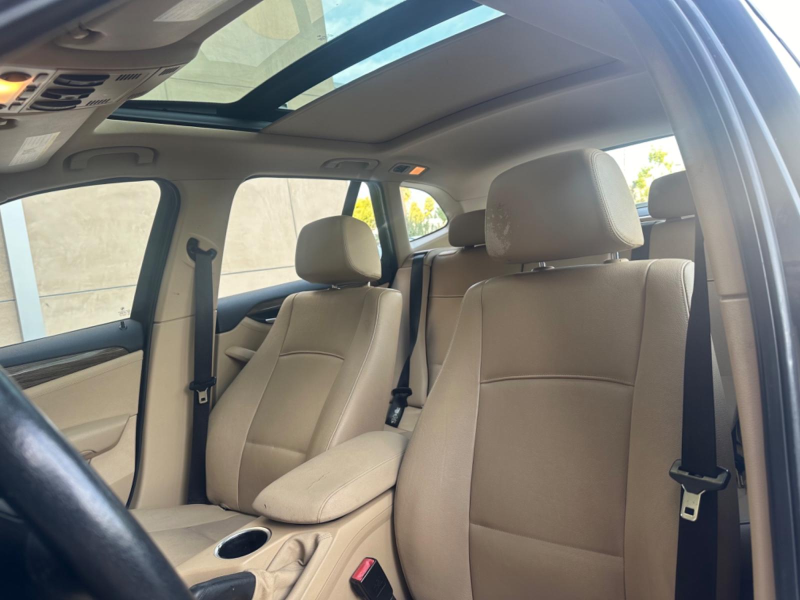 2014 Gray /black BMW X1 leather (WBAVM1C58EV) with an 4 CYLINDER engine, Automatic transmission, located at 30 S. Berkeley Avenue, Pasadena, CA, 91107, (626) 248-7567, 34.145447, -118.109398 - Photo #10